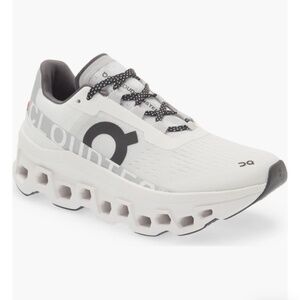 On Running White and Gray Athletic Shoes